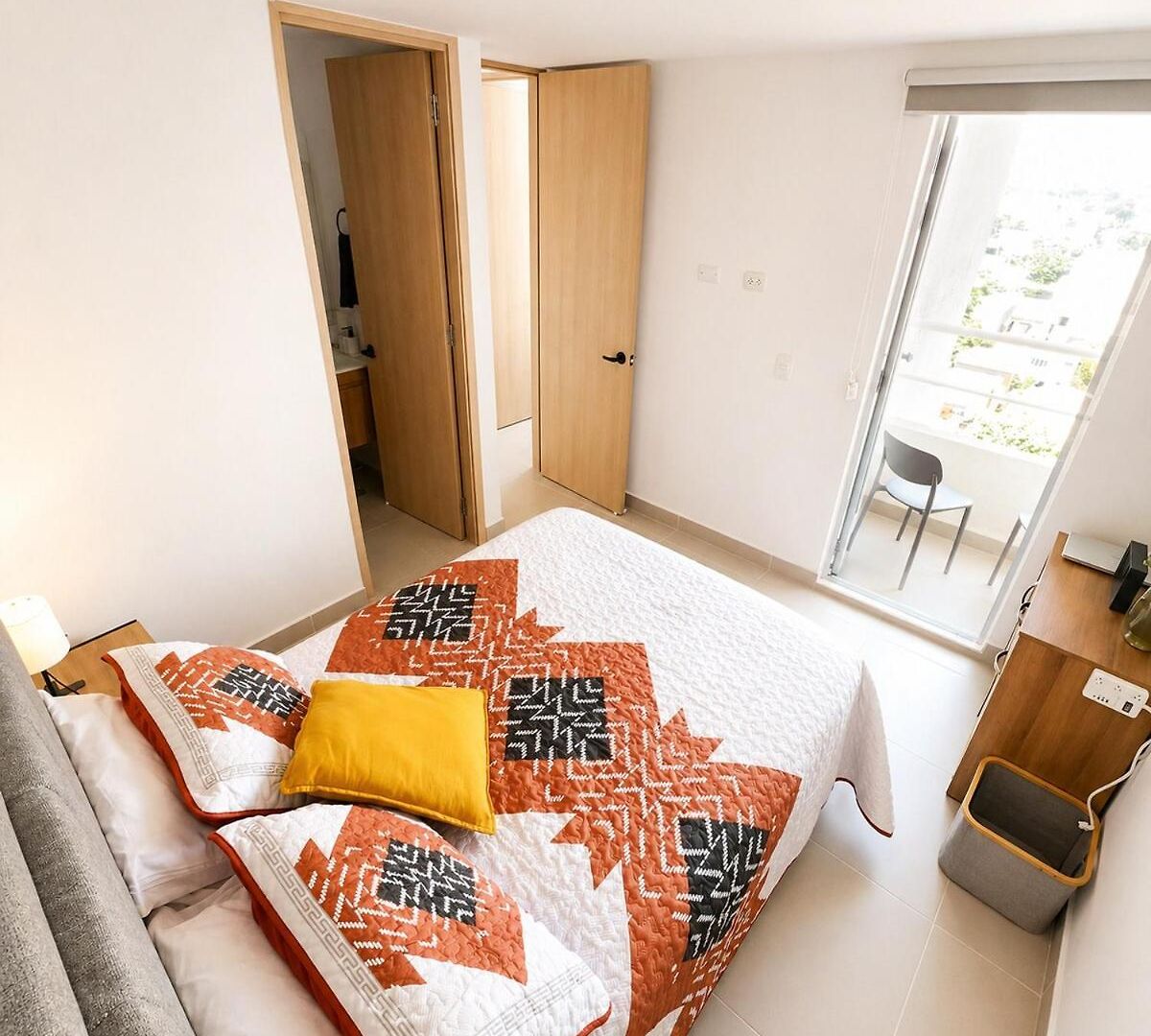 Kambiri Signature Apartment, Seaview, Pool & Afro-caribbean Style Apartamento