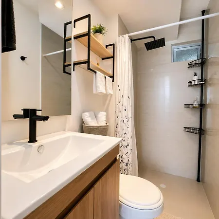 Kambiri Signature Apartment, Seaview, Pool & Afro-caribbean Style Apartamento Cartagena