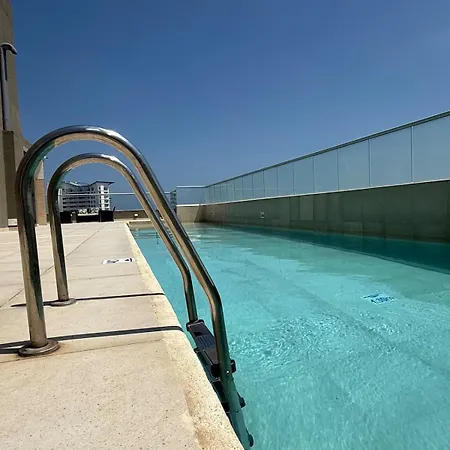 Kambiri Signature Apartment, Seaview, Pool & Afro-caribbean Style Apartamento *